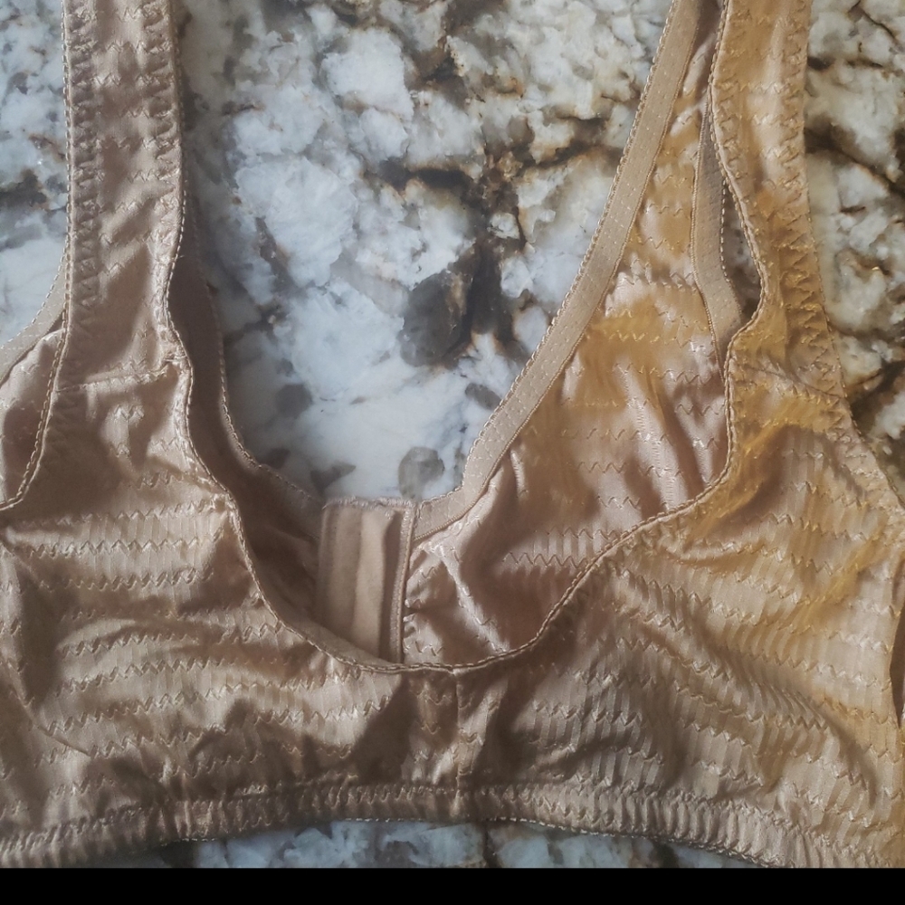 Assorted Bra Bundle - Picture 11 of 12